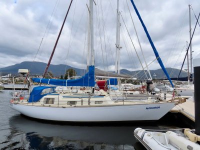 Brolga 33 CAPABLE BLUEWATER CRUISER, MANY UPGRADES!