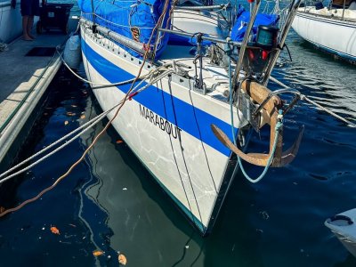 Vagabond 31 Cruising Yacht Set up for single hand sailing