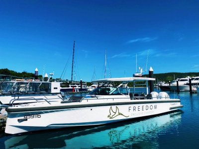 Profitable Lifestyle Marine Business for sale in Whitsundays & Hamilton Is.