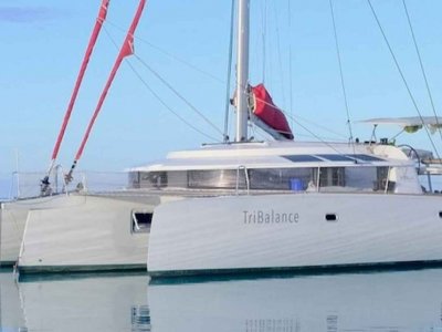 Neel Trimarans 45