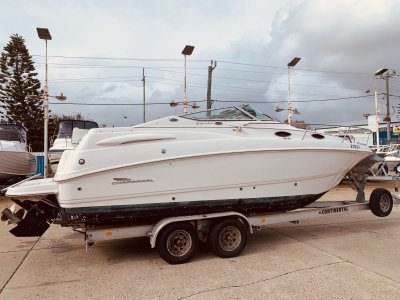 Chaparral 240 Signature