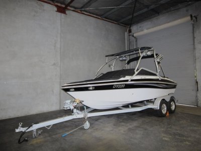 Four Winns H200 Bowrider *** INDY WAKE TOWER *** $ 42,500 ***