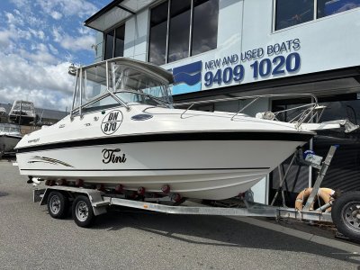 Allison Vision 21 Cuddy Cabin fitted with Johnson 140hp 4 Stroke