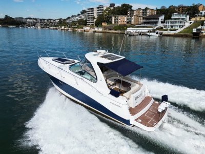 Four Winns Vista 378 AVAILABLE NOW - More information to follow