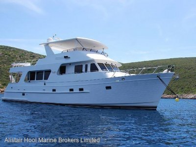 Outer Reef 650 Pilothouse Cruiser