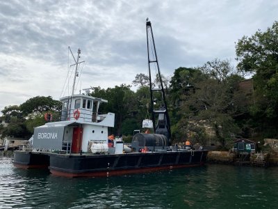 23m Ex Navy Crane Barge / Work Boat