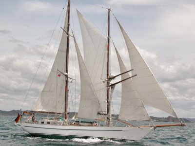 Voss Schooner