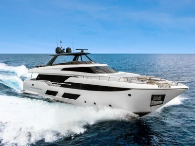 Ferretti 920