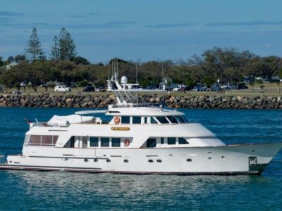 Christensen 120 MOTOR YACHT