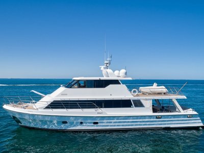 New Westcoaster Expedition Skylounge 82 Motor Yacht