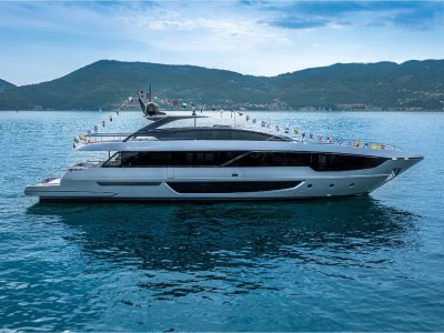 Riva 102 Corsaro Super New