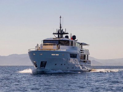 ARCADIA YACHTS 115