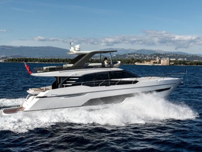 Fairline Squadron 68