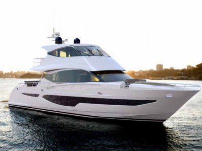 Whitehaven 7300 Flybridge