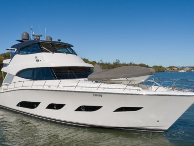 Riviera 68 Sports Motor Yacht