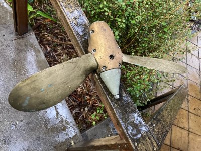 Autostream two blade feathering propellor