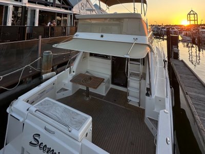 Riviera 39 Sports Motor Yacht
