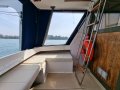 CruiseCraft Executive 800 Flybridge