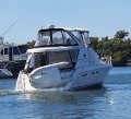 Chris Craft Continental 421 Express Cruiser